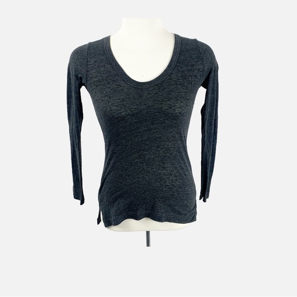 🩶 GAP Charcoal Long Sleeve Scoop Neck Tee (XS) – Everyday Essential 🩶 - Picture 1 of 8